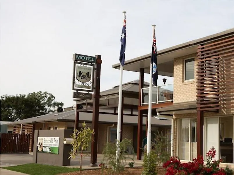 Emerald Inn By Travellers Aparthotel